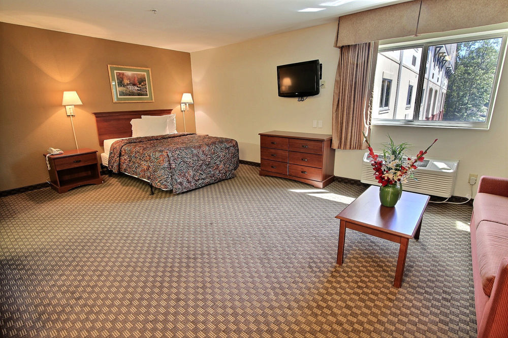 Crestwood Suites Of Newport News Eksteriør billede