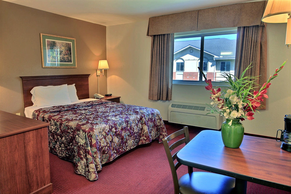 Crestwood Suites Of Newport News Eksteriør billede