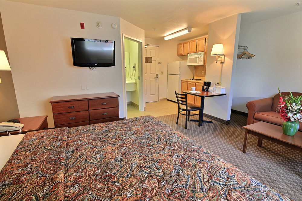 Crestwood Suites Of Newport News Eksteriør billede